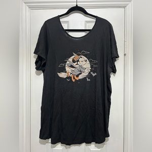 Minnie Mouse witch tshirt